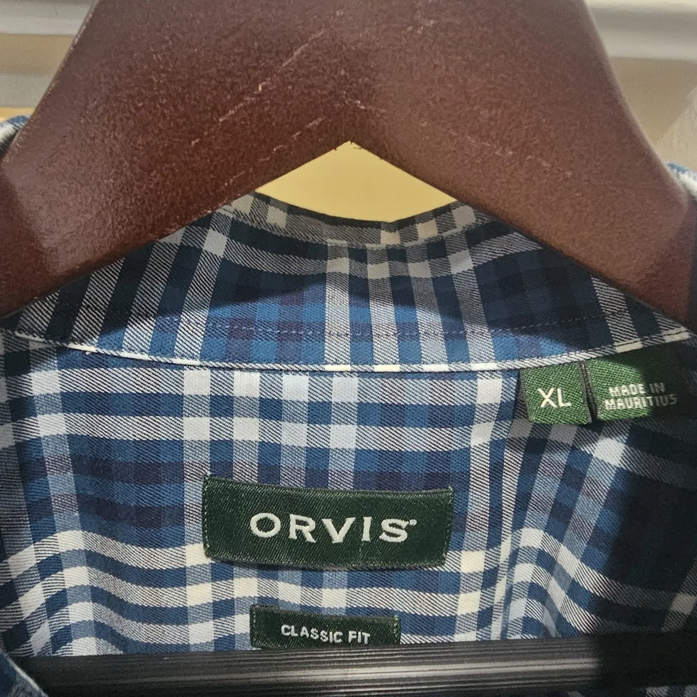 Orvis Navy and White Plaid Button-Down Shirt XL - Classic Men's Casual - Picture 3 of 4